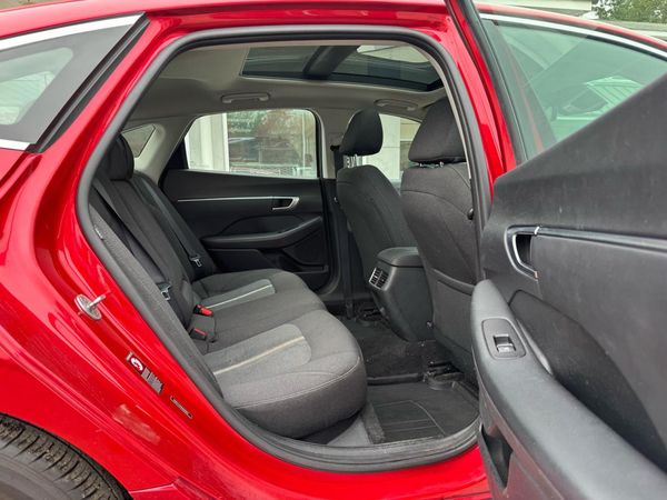 2021 HYUNDAI SONATA SEL Convenience