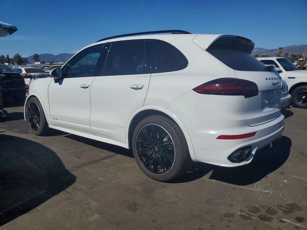 2016 PORSCHE CAYENNE — DSRA