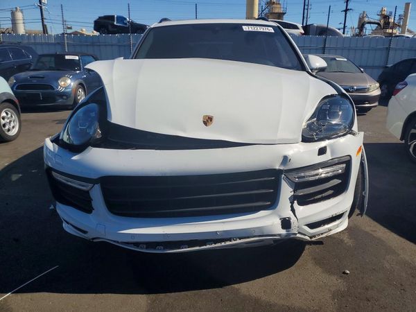 2016 PORSCHE CAYENNE — DIRF