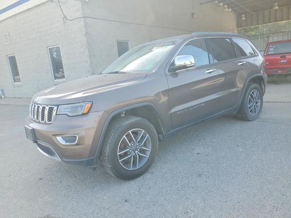 2019 JEEP CHEROKEE Limited — Front 3/4