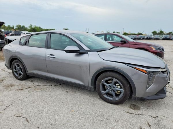 2026 KIA K4 LX, LXS — Passenger 3/4
