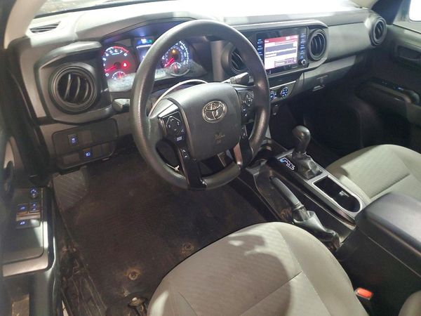 2022 TOYOTA TACOMA SR5 — CKPT