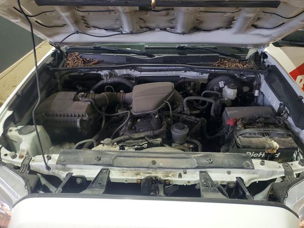 2022 TOYOTA TACOMA SR5 — Engine bay