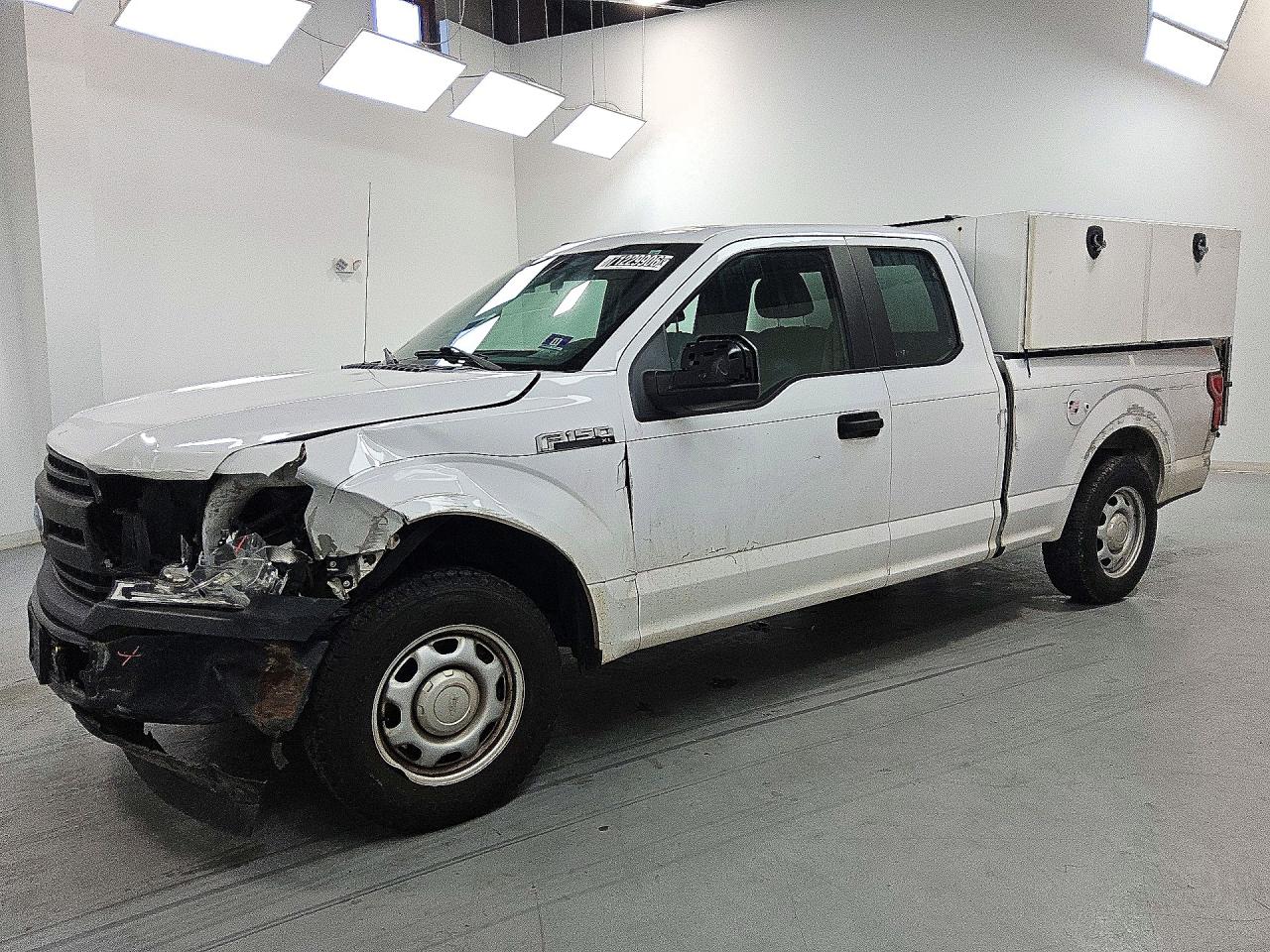 2018 FORD F150 — Front 3/4