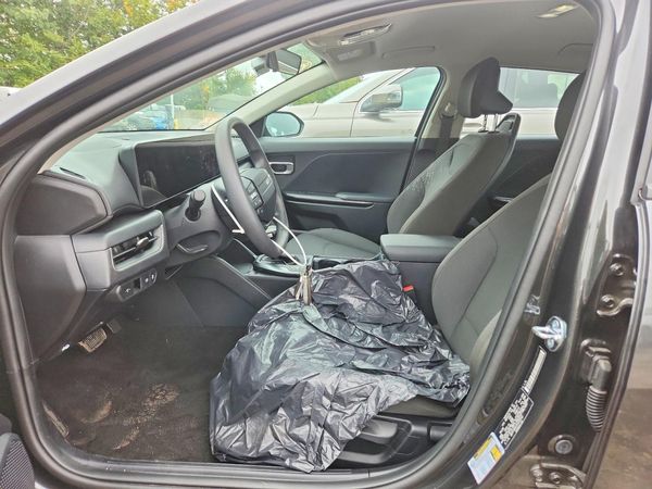2026 KIA K4 LX, LXS — DENT