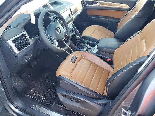 2019 VOLKSWAGEN ATLAS 4Motion SEL Premium — DENT