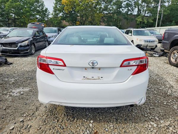 2013 TOYOTA CAMRY — DIRR
