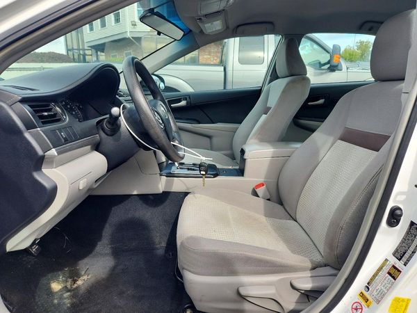 2013 TOYOTA CAMRY — DENT