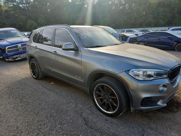 2015 BMW X5 xDrive35i — Passenger 3/4