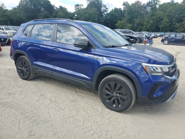 2022 VOLKSWAGEN TAOS