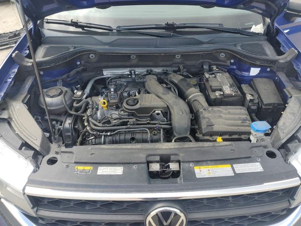 2022 VOLKSWAGEN TAOS