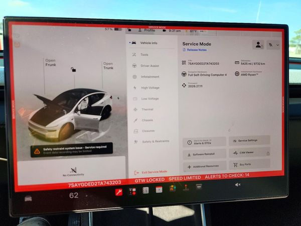 2026 TESLA MODEL Y — ODOM