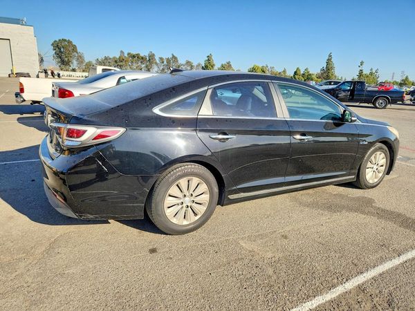 2016 HYUNDAI SONATA GL (Middle-Low) — PSRA