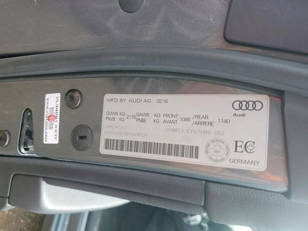 2017 AUDI A4 quattro Technik — VINS