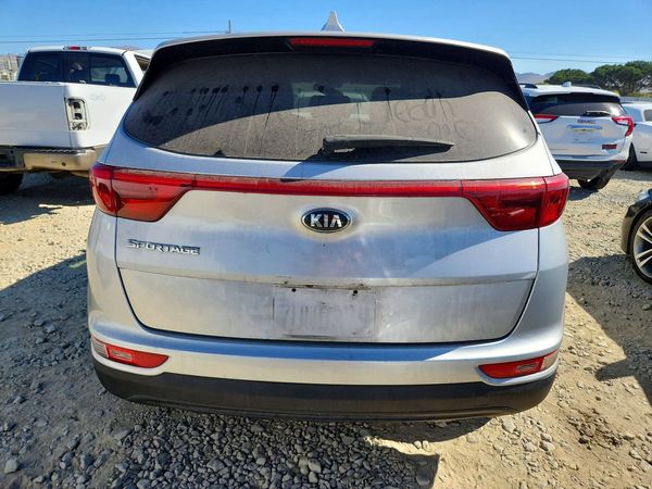 2017 KIA SPORTAGE LX — DIRR