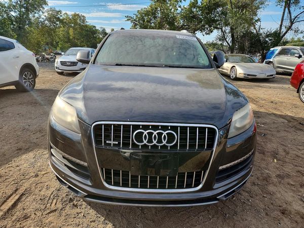 2014 AUDI Q7 Premium Plus — DIRF
