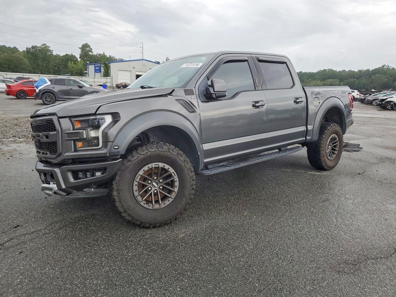 2019 FORD F150 Super Crew - Raptor — Front 3/4