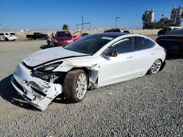2019 TESLA MODEL 3 — Front 3/4