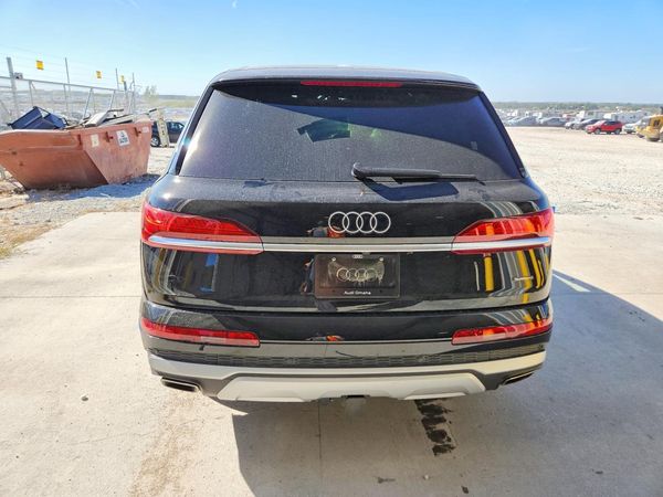 2025 AUDI Q7 quattro Premium Plus — DIRR