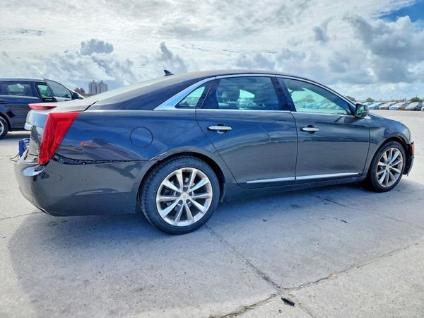 2013 CADILLAC XTS Platinum — PSRA