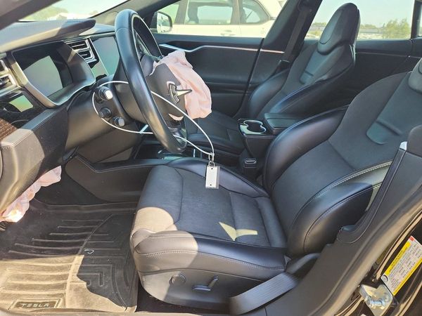 2017 TESLA MODEL S — DENT