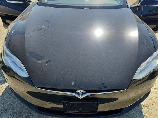 2017 TESLA MODEL S — Engine bay