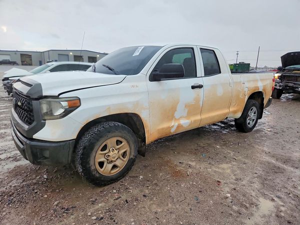 2019 TOYOTA TUNDRA SR5 Grade — Front 3/4