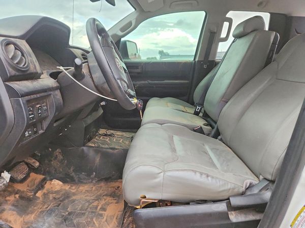 2019 TOYOTA TUNDRA SR5 Grade — DENT