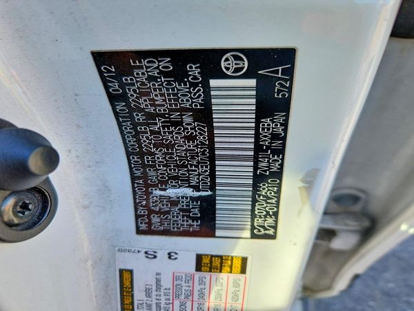 2012 TOYOTA PRIUS V TW — VINS