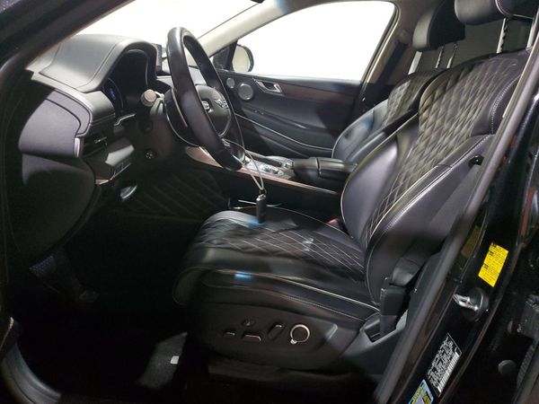 2023 GENESIS GV80