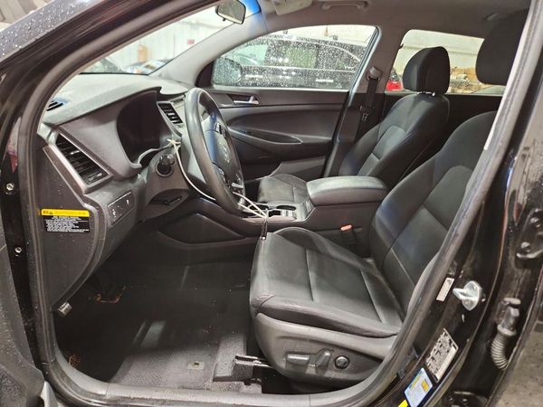 2016 HYUNDAI TUCSON — DENT