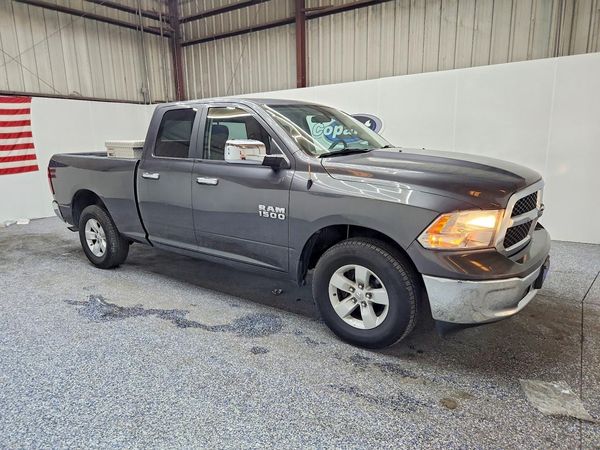 2018 RAM 1500 SLT — Passenger 3/4
