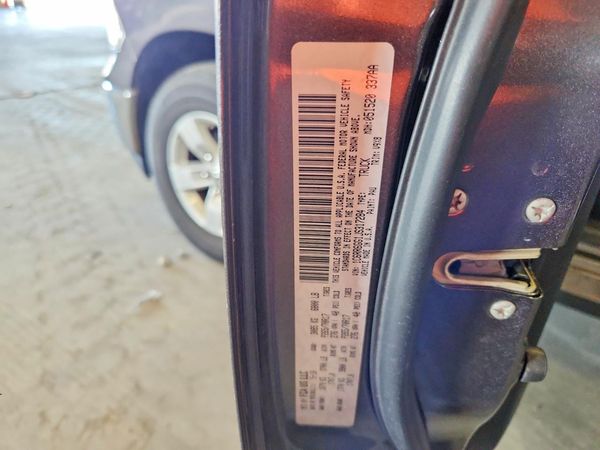 2018 RAM 1500 SLT — VINS