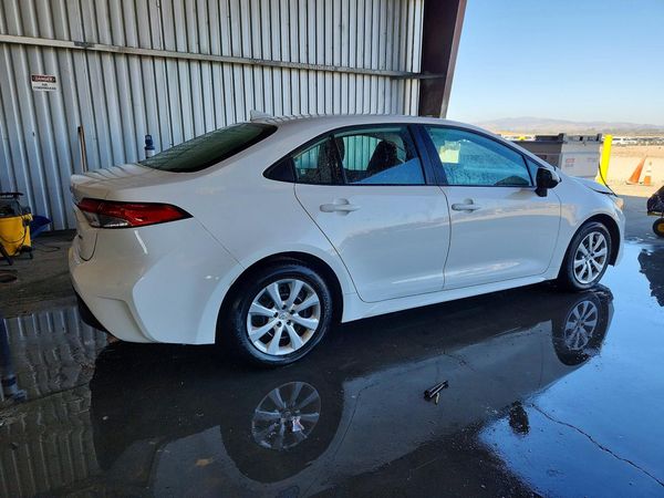 2025 TOYOTA COROLLA LE — PSRA