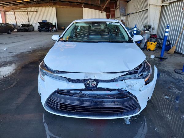 2025 TOYOTA COROLLA LE — DIRF
