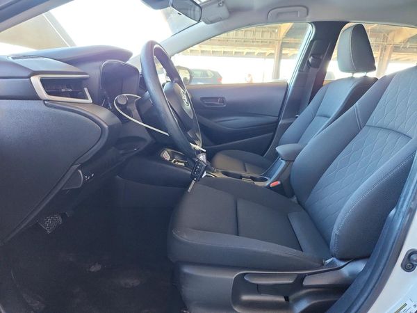 2025 TOYOTA COROLLA LE — DENT