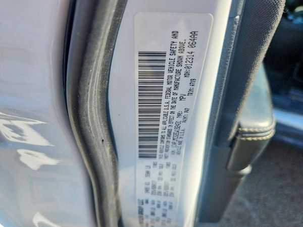2014 JEEP GRAND CHER Latitude — VINS