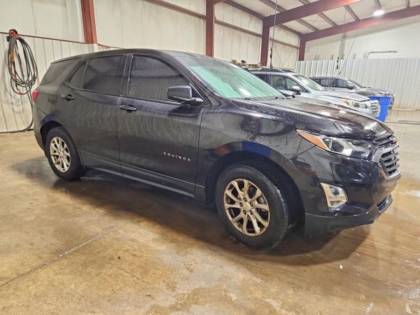 2019 CHEVROLET EQUINOX LS — Passenger 3/4