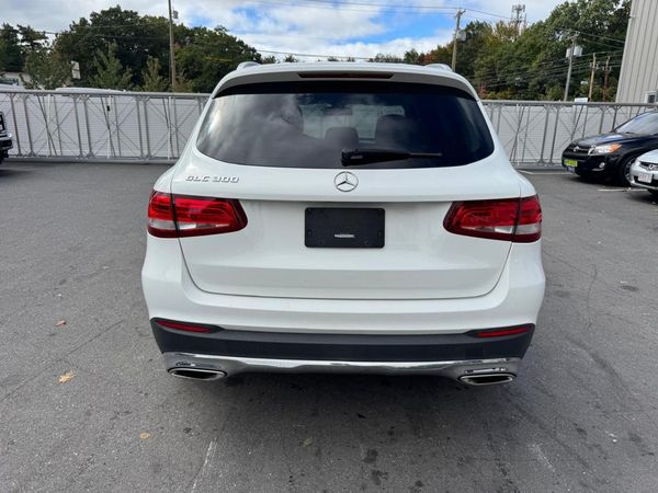 2019 MERCEDES-BENZ GLC GLC300