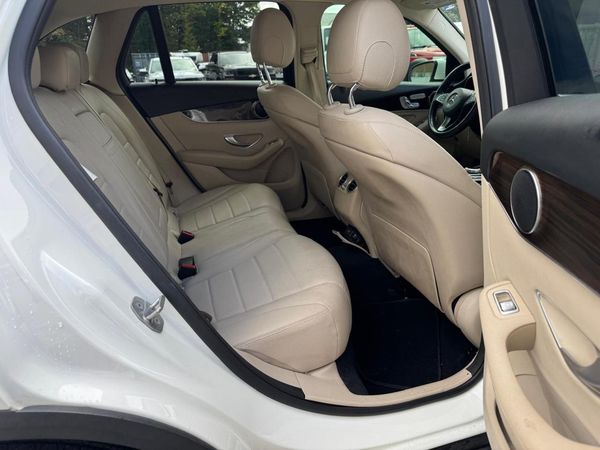 2019 MERCEDES-BENZ GLC GLC300