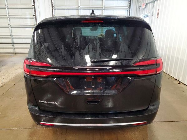 2027 CHRYSLER PACIFICA Select — DIRR