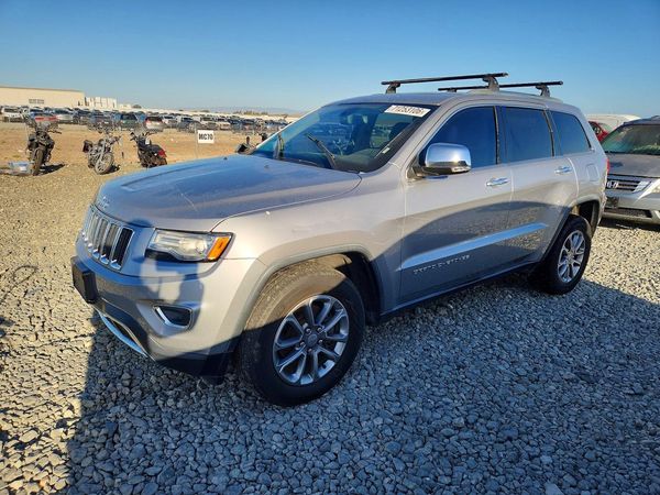 2014 JEEP CHEROKEE Limited — Front 3/4