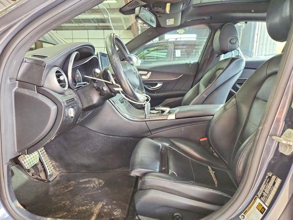2015 MERCEDES-BENZ C 4-MATIC — DENT