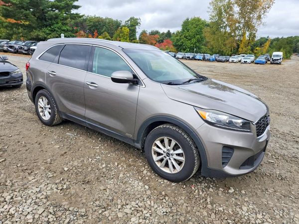 2019 KIA SORENTO L, LX, S — Passenger 3/4