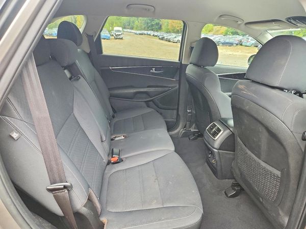 2019 KIA SORENTO L, LX, S — PSRS