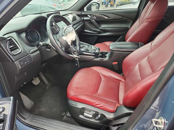 2021 MAZDA CX-9 Grand Touring — DENT