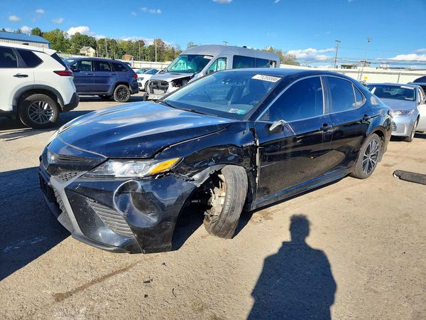 2020 TOYOTA CAMRY — Front 3/4