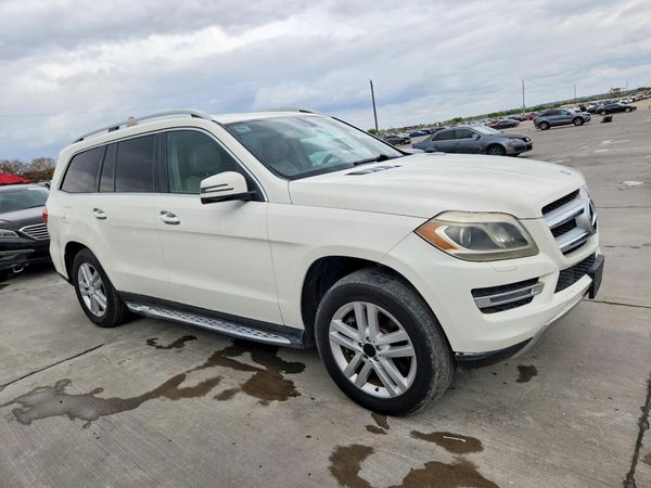 2013 MERCEDES-BENZ GL — Passenger 3/4