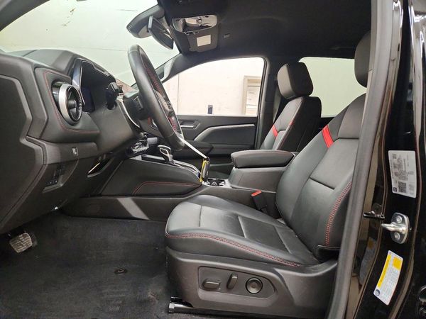 2025 CHEVROLET COLORADO Z71 — DENT