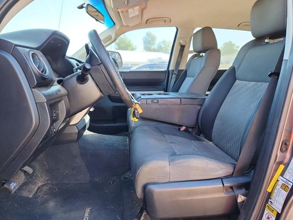 2016 TOYOTA TUNDRA SR5 — DENT